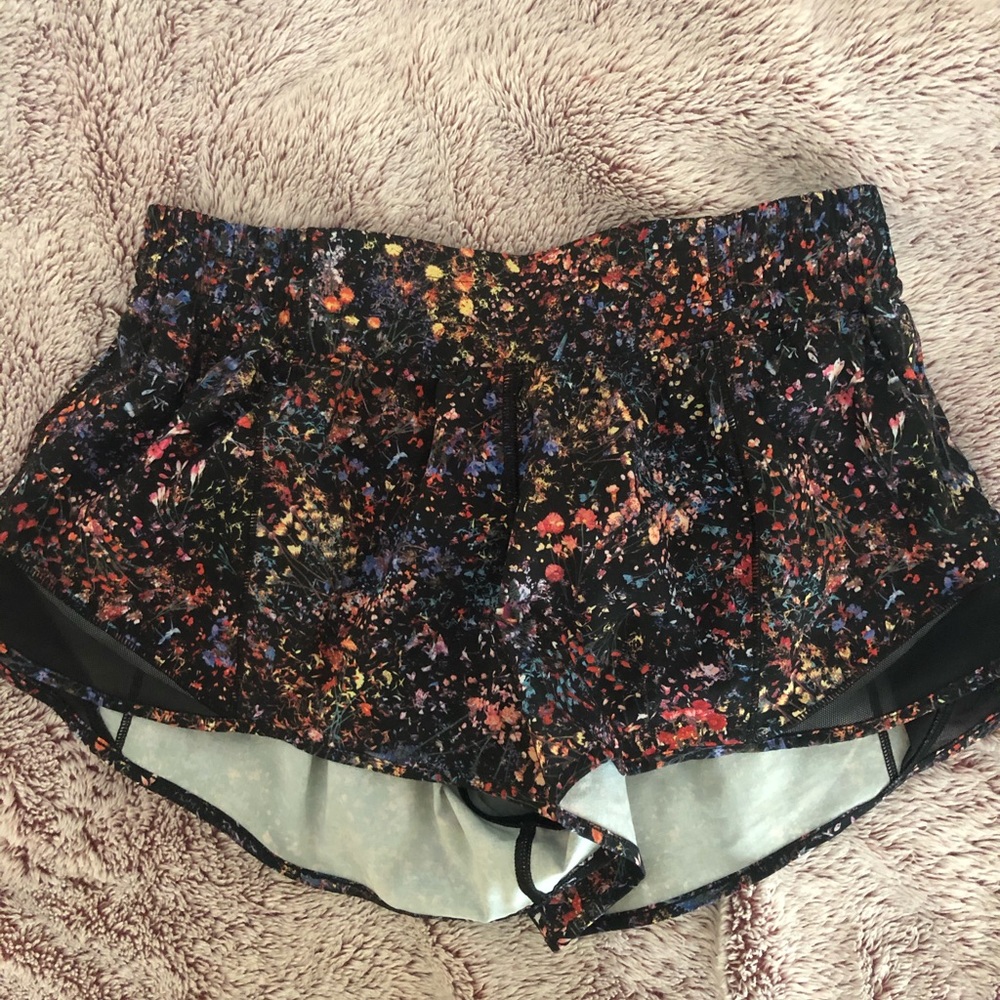 Lululemon hotty hot shorts